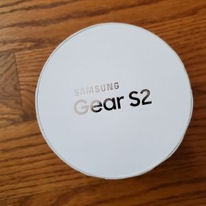 Samsung  Gear S2 Smart Watch *NEW